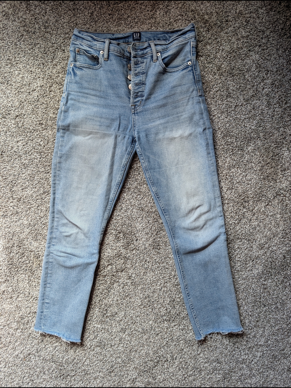 GAP Women's Light Blue High-Rise Button-Fly Jeans
